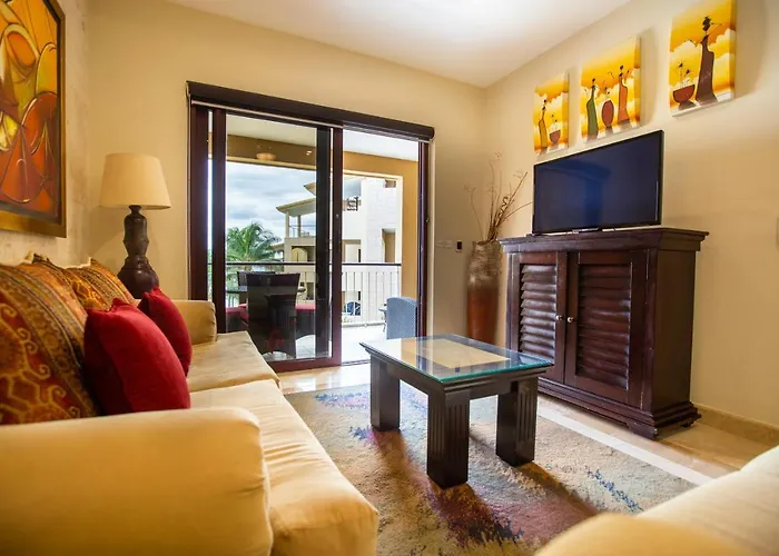 Corner 2 Bedrooms 3rd Floor Facing The Ocean At Elfaro By Dpm *