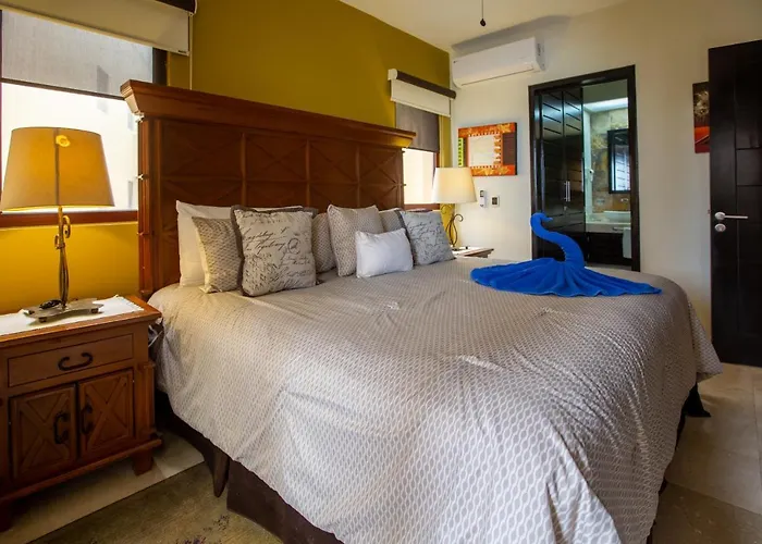 Corner 2 Bedrooms 3rd Floor Facing The Ocean At Elfaro By Dpm Apartment Playa del Carmen