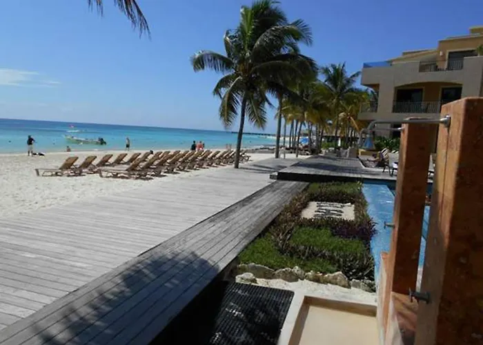 Corner 2 Bedrooms 3rd Floor Facing The Ocean At Elfaro By Dpm * Playa del Carmen